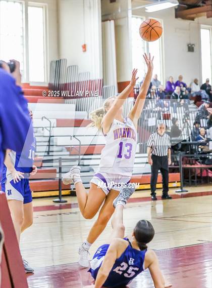 Thumbnail 2 in Warwick vs. Horseheads (NYSPHSAA Class AA Regional Final) photogallery.