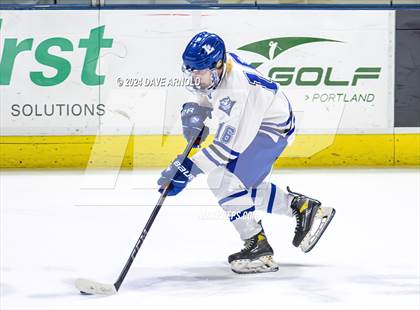 Thumbnail 3 in Bangor vs. Lewiston (MPA Class A State Final) photogallery.