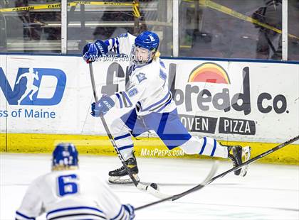 Thumbnail 2 in Bangor vs. Lewiston (MPA Class A State Final) photogallery.