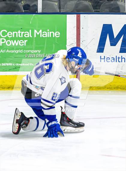 Thumbnail 3 in Bangor vs. Lewiston (MPA Class A State Final) photogallery.