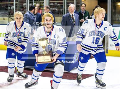 Thumbnail 3 in Bangor vs. Lewiston (MPA Class A State Final) photogallery.