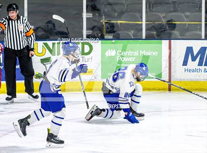 Thumbnail 2 in Bangor vs. Lewiston (MPA Class A State Final) photogallery.