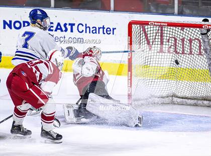 Thumbnail 1 in Bangor vs. Lewiston (MPA Class A State Final) photogallery.