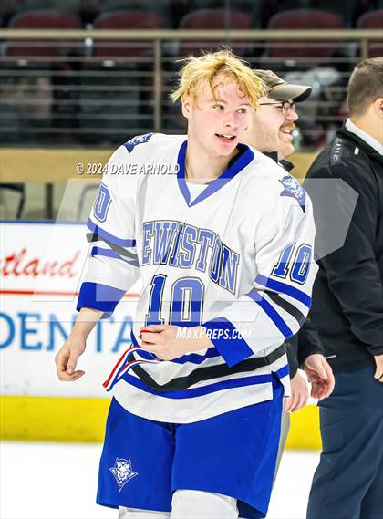 Thumbnail 1 in Bangor vs. Lewiston (MPA Class A State Final) photogallery.