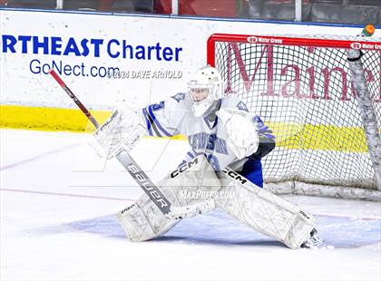 Thumbnail 2 in Bangor vs. Lewiston (MPA Class A State Final) photogallery.