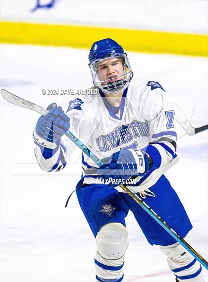 Thumbnail 1 in Bangor vs. Lewiston (MPA Class A State Final) photogallery.