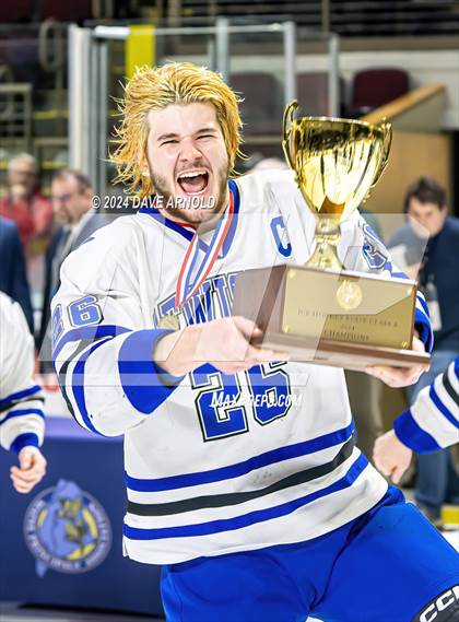 Thumbnail 2 in Bangor vs. Lewiston (MPA Class A State Final) photogallery.