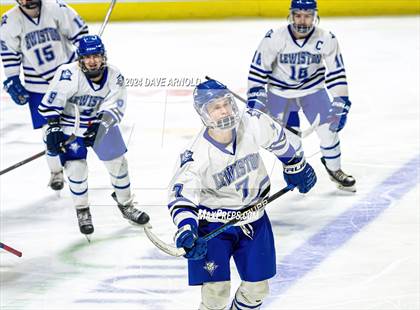 Thumbnail 3 in Bangor vs. Lewiston (MPA Class A State Final) photogallery.