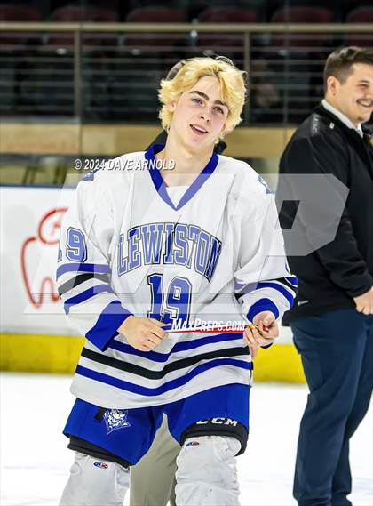 Thumbnail 1 in Bangor vs. Lewiston (MPA Class A State Final) photogallery.