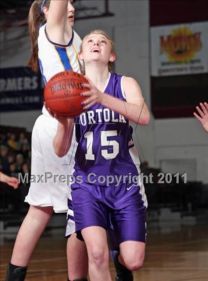 Thumbnail 2 in Portola vs. Hamilton (CIF NS D5 Final) photogallery.
