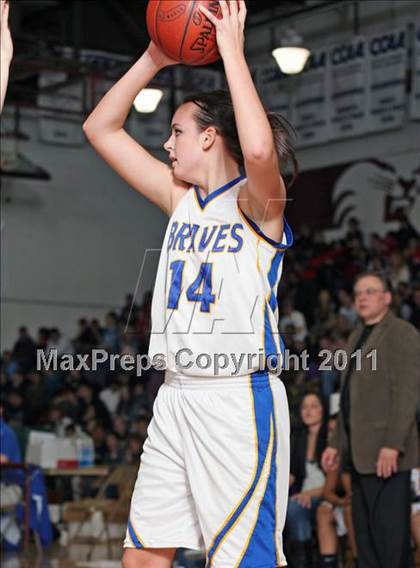 Thumbnail 2 in Portola vs. Hamilton (CIF NS D5 Final) photogallery.