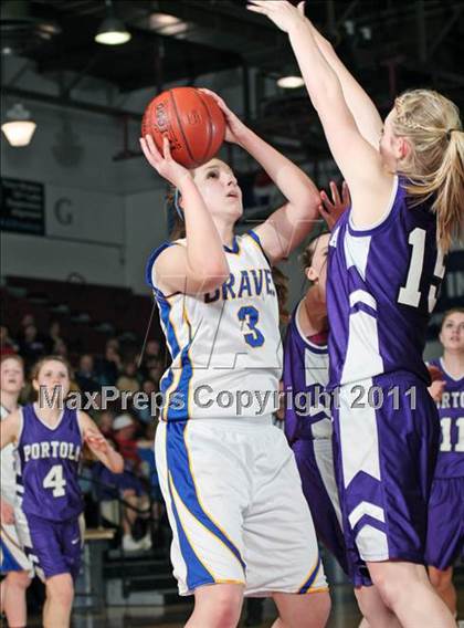Thumbnail 2 in Portola vs. Hamilton (CIF NS D5 Final) photogallery.