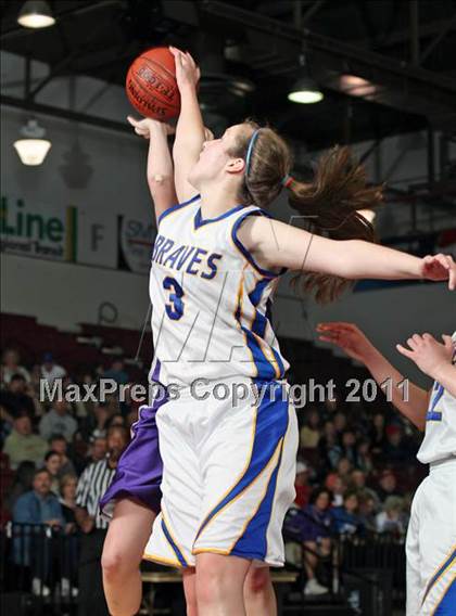 Thumbnail 2 in Portola vs. Hamilton (CIF NS D5 Final) photogallery.