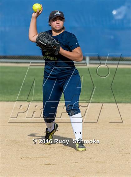 Thumbnail 1 in Rancho Bernardo @ Del Norte photogallery.