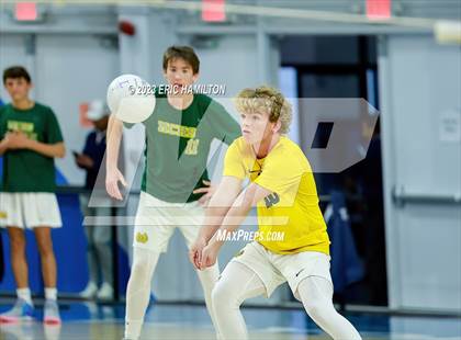 Thumbnail 2 in Mira Costa @ Loyola photogallery.