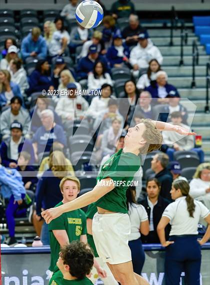 Thumbnail 1 in Mira Costa @ Loyola photogallery.