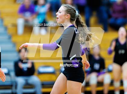 Thumbnail 1 in Papillion-LaVista vs. Omaha Central photogallery.