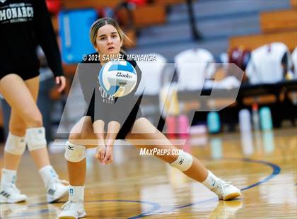 Thumbnail 1 in Papillion-LaVista vs. Omaha Central photogallery.