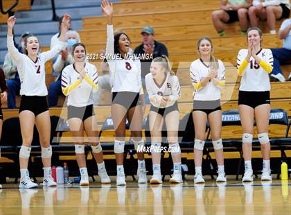 Thumbnail 1 in Papillion-LaVista vs. Omaha Central photogallery.
