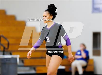 Thumbnail 1 in Papillion-LaVista vs. Omaha Central photogallery.