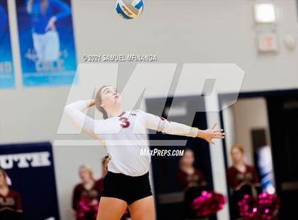 Thumbnail 3 in Papillion-LaVista vs. Omaha Central photogallery.