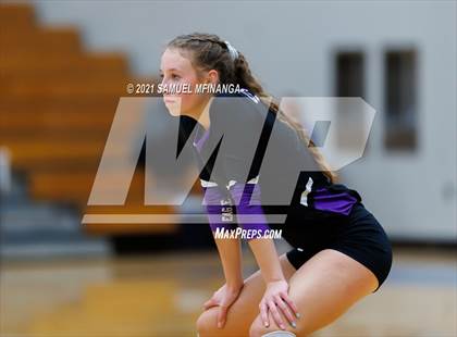 Thumbnail 1 in Papillion-LaVista vs. Omaha Central photogallery.