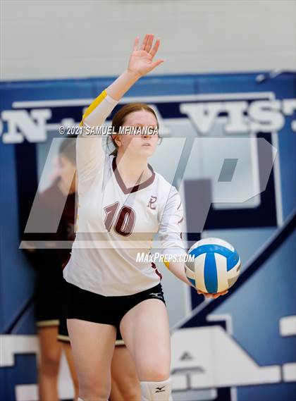 Thumbnail 2 in Papillion-LaVista vs. Omaha Central photogallery.
