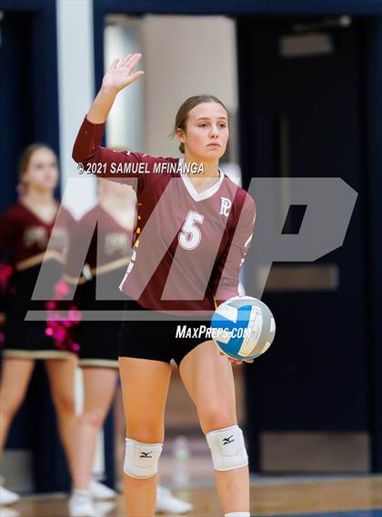 Thumbnail 1 in Papillion-LaVista vs. Omaha Central photogallery.