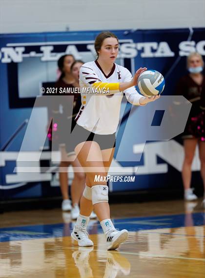 Thumbnail 1 in Papillion-LaVista vs. Omaha Central photogallery.