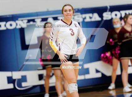 Thumbnail 1 in Papillion-LaVista vs. Omaha Central photogallery.