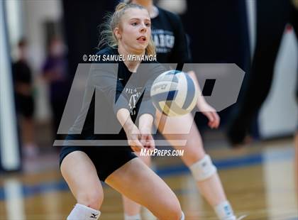 Thumbnail 3 in Papillion-LaVista vs. Omaha Central photogallery.