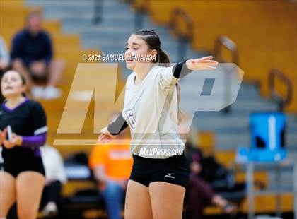 Thumbnail 1 in Papillion-LaVista vs. Omaha Central photogallery.