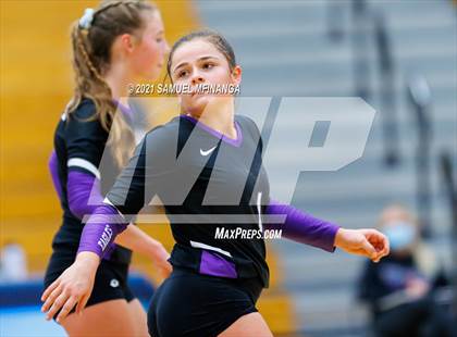 Thumbnail 1 in Papillion-LaVista vs. Omaha Central photogallery.