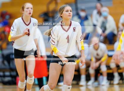 Thumbnail 3 in Papillion-LaVista vs. Omaha Central photogallery.