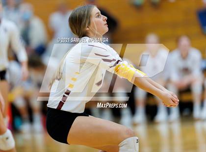 Thumbnail 1 in Papillion-LaVista vs. Omaha Central photogallery.