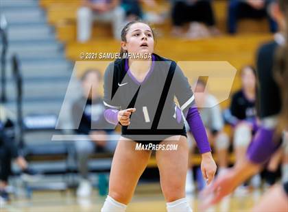 Thumbnail 3 in Papillion-LaVista vs. Omaha Central photogallery.