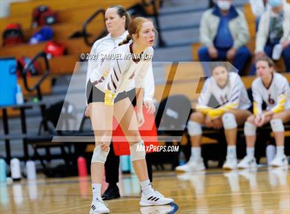 Thumbnail 2 in Papillion-LaVista vs. Omaha Central photogallery.