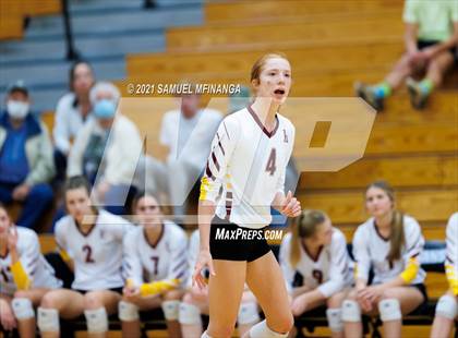 Thumbnail 3 in Papillion-LaVista vs. Omaha Central photogallery.