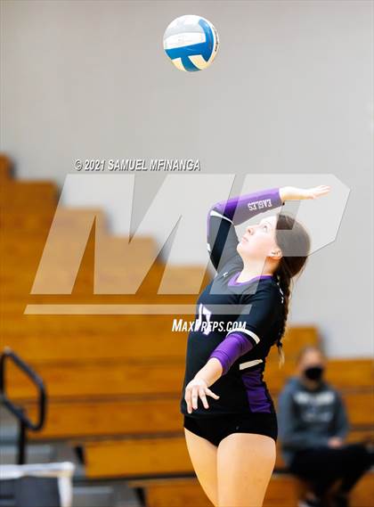 Thumbnail 1 in Papillion-LaVista vs. Omaha Central photogallery.