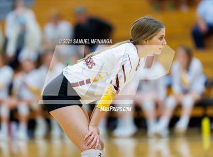 Thumbnail 3 in Papillion-LaVista vs. Omaha Central photogallery.