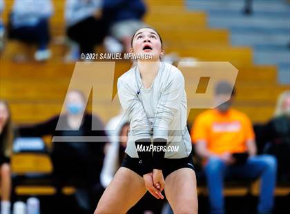 Thumbnail 2 in Papillion-LaVista vs. Omaha Central photogallery.