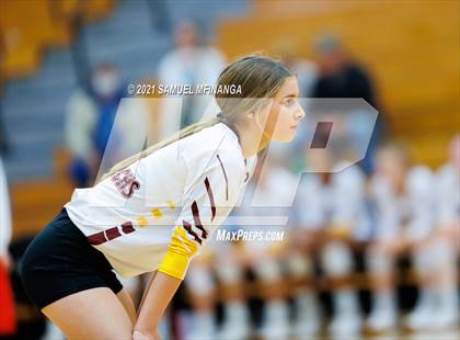Thumbnail 1 in Papillion-LaVista vs. Omaha Central photogallery.