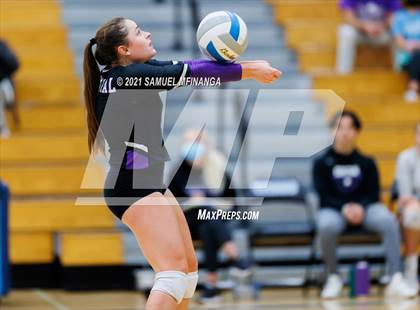 Thumbnail 2 in Papillion-LaVista vs. Omaha Central photogallery.