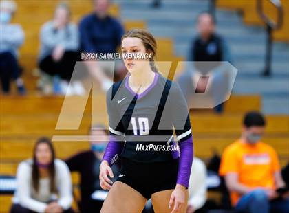 Thumbnail 1 in Papillion-LaVista vs. Omaha Central photogallery.