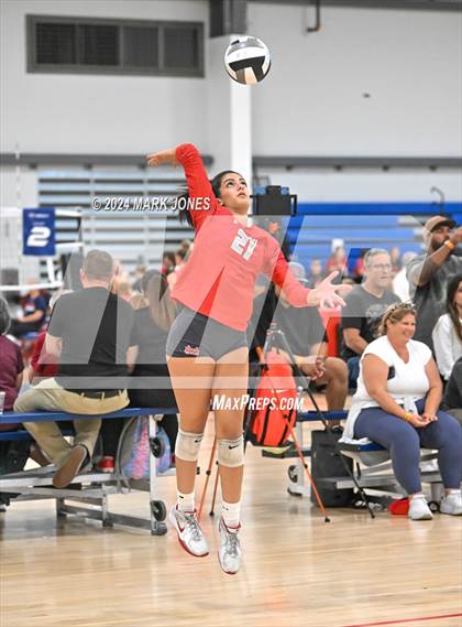 Thumbnail 2 in Mater Dei vs. Hamilton (Nike TOC Southwest) photogallery.