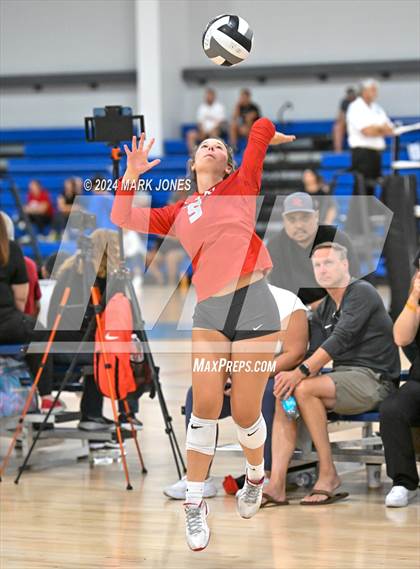 Thumbnail 1 in Mater Dei vs. Hamilton (Nike TOC Southwest) photogallery.