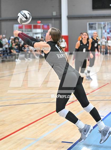 Thumbnail 3 in Mater Dei vs. Hamilton (Nike TOC Southwest) photogallery.