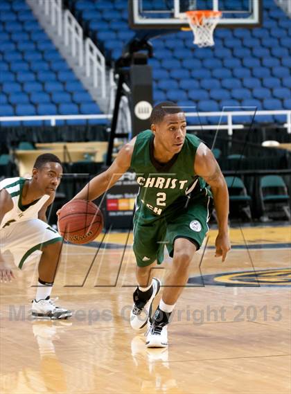 Thumbnail 1 in Christ School vs Ravenscroft (MLK North Carolina Scholastic Classic) photogallery.