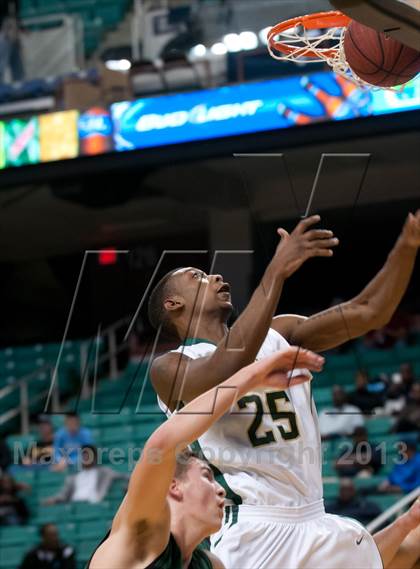 Thumbnail 1 in Christ School vs Ravenscroft (MLK North Carolina Scholastic Classic) photogallery.