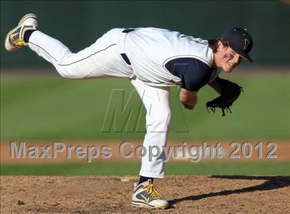 Thumbnail 2 in McQuaid vs Victor (NYSPHSAA Section 5 Class AA Final) photogallery.